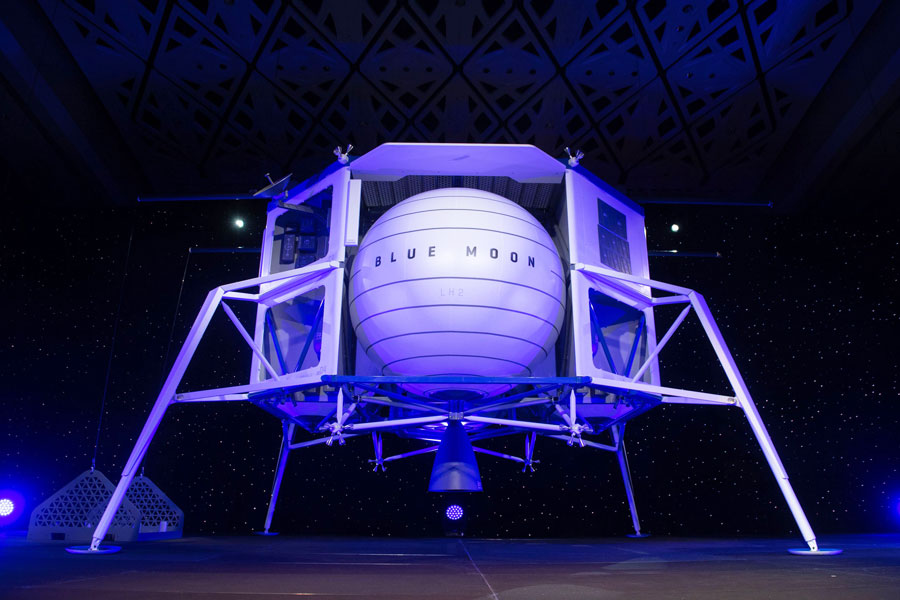 Blue Origin Delivers the First Prototype of a Lunar Lander for NASA