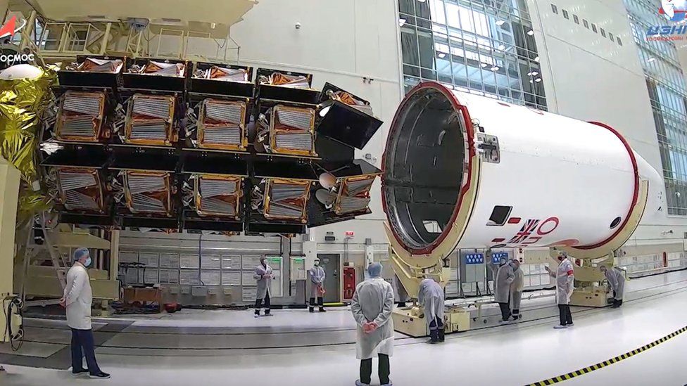 Next Soyuz rocket launch to deploy 34 OneWeb satellites for broadband Internet