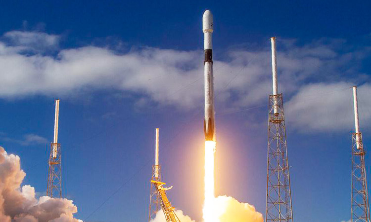 ESA Speaks Against Elon Musk’s Starlink Satellite Launches Due to Space Debris