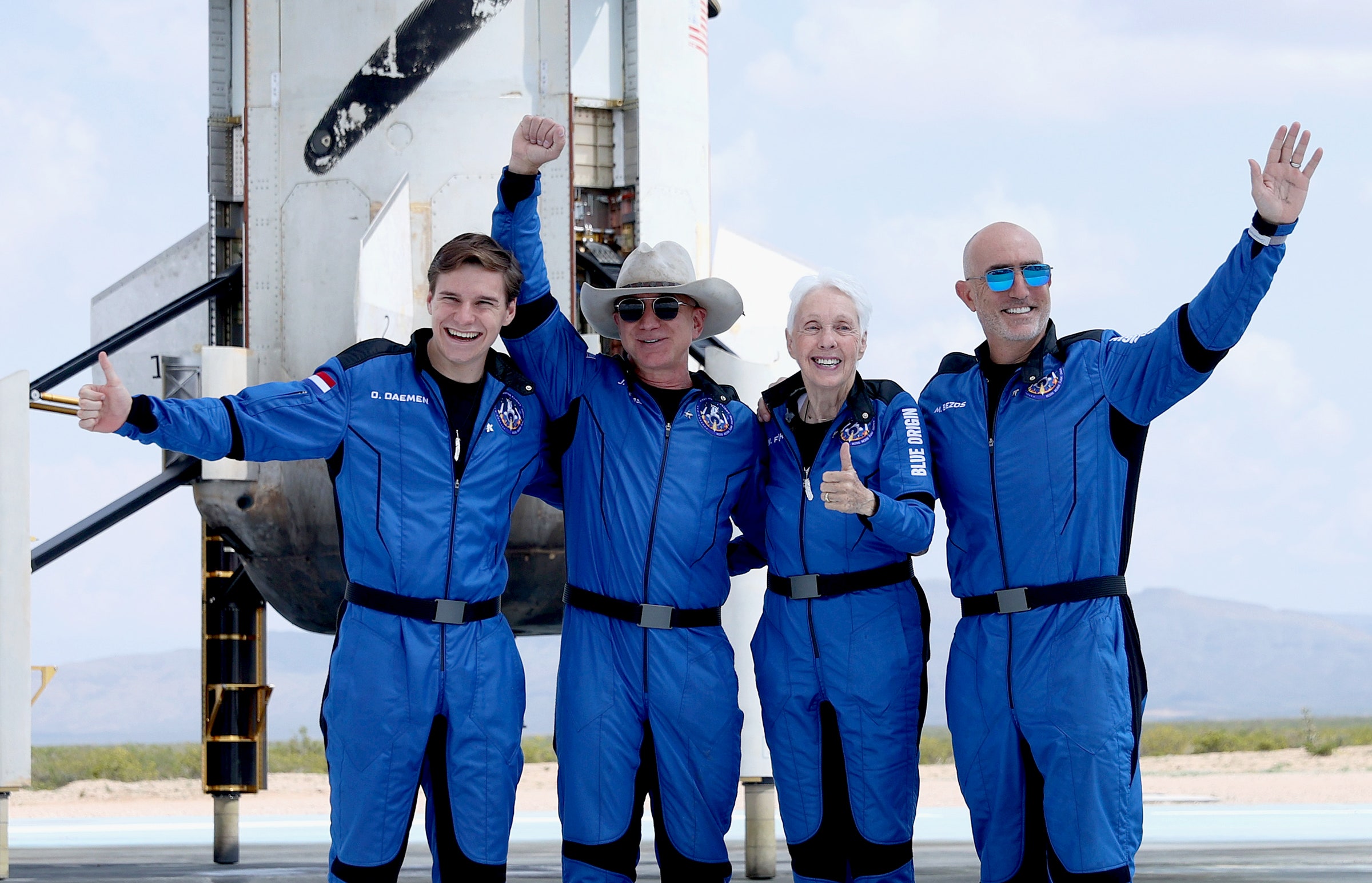 Jeff Bezos Wore a Tailored Spacesuit on his 1st Blue Origin Space Tourism Flight