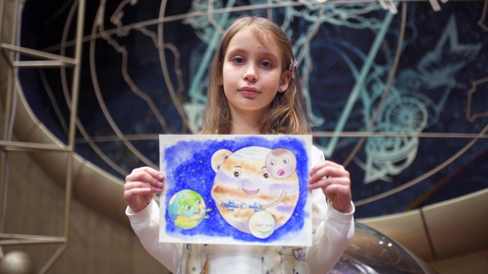 A drawing of a Ukrainian girl will fly to Jupiter