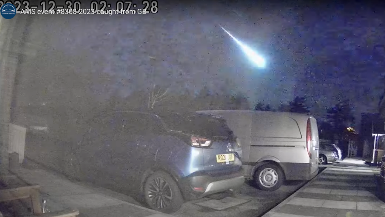 Birmingham Sky Lit Up by Spectacular Meteor Fall [VIDEO]