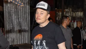 Remove Elon Musk Now: Alleged Talks with Putin Raise Security Concerns
