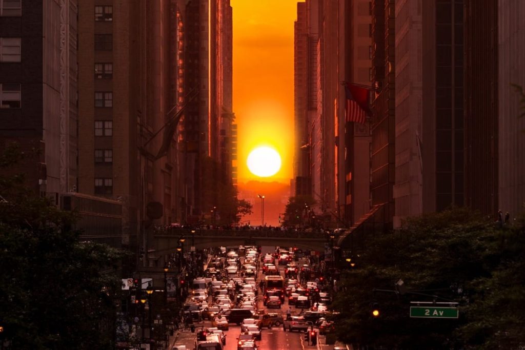 Manhattanhenge 2024 Where and When to Seen The Solar Show Orbital Today