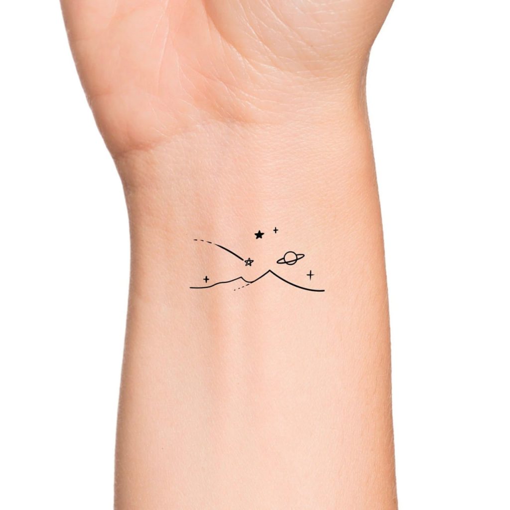 simple space tatto