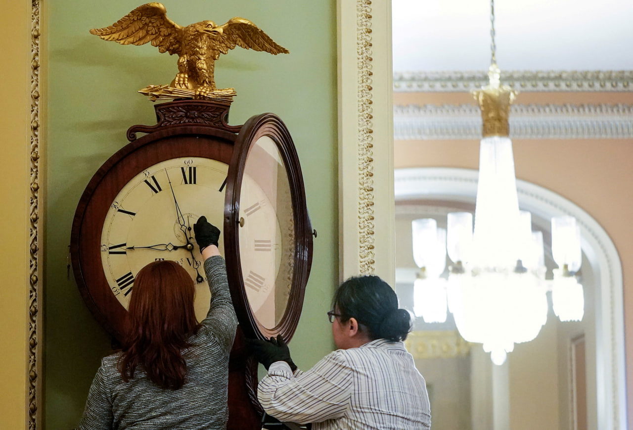 These States That Won’t Change Clocks for Daylight Saving Time Here's