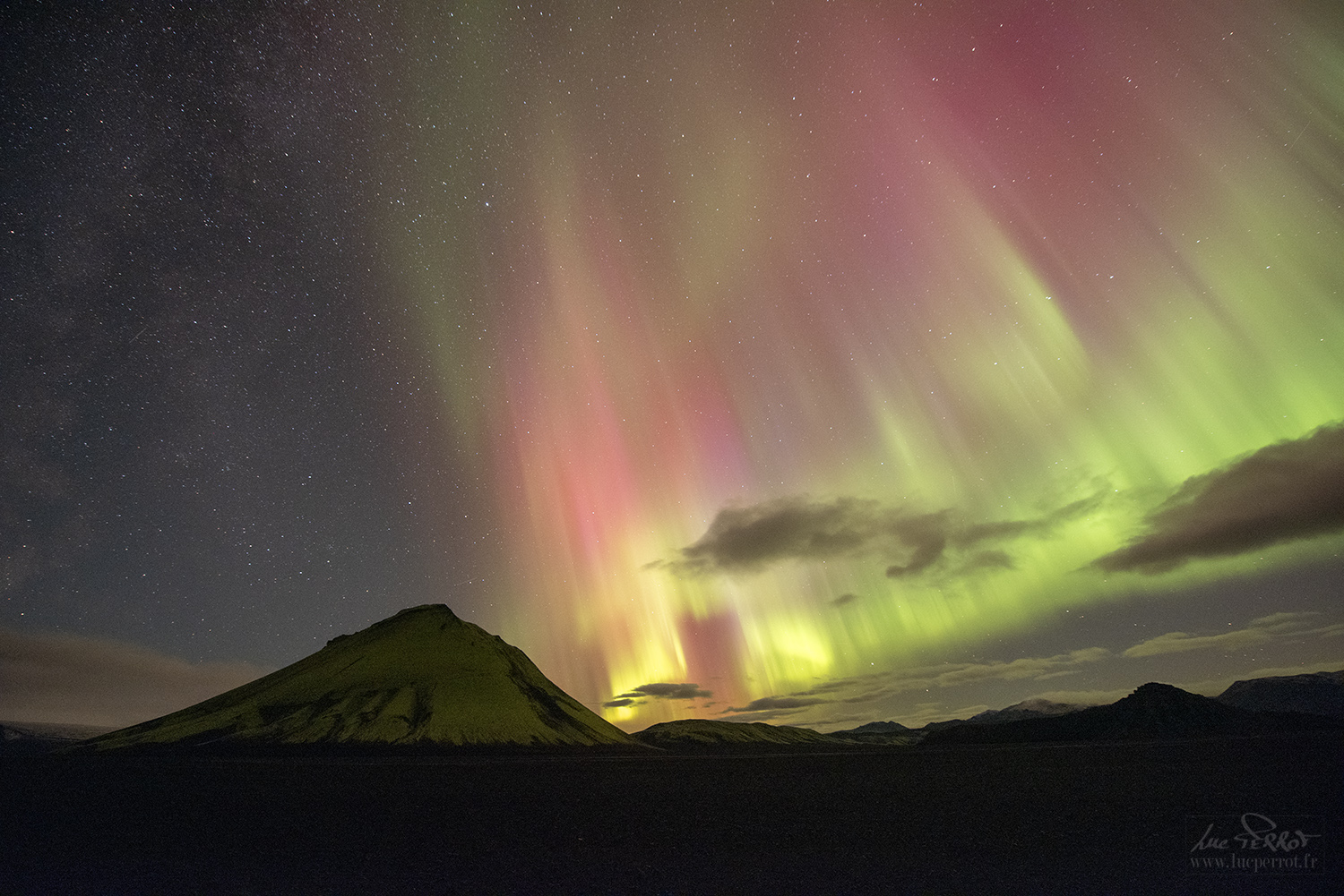 The Best Photos of Auroras Driven by the Equinox in September 2024