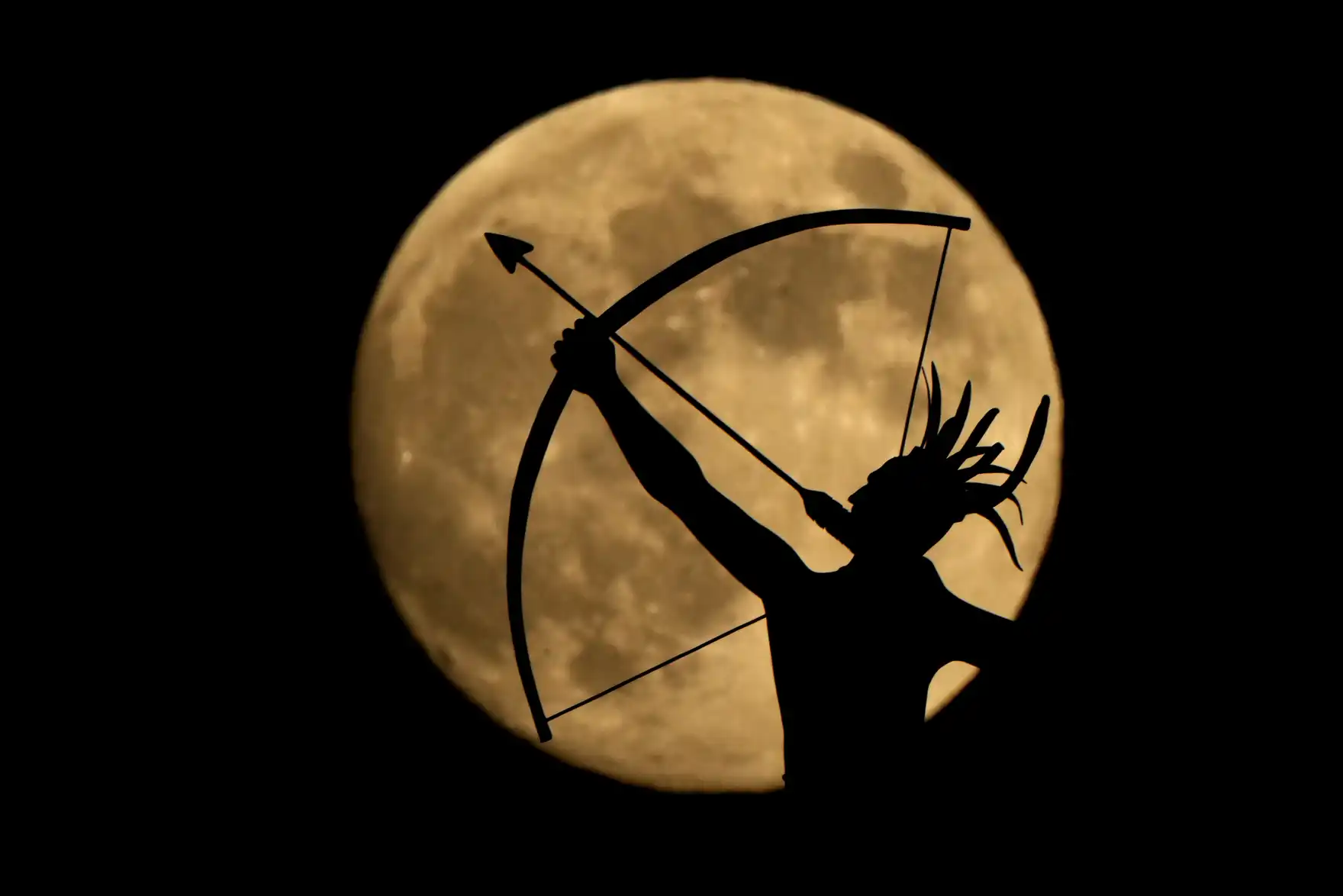 Last Supermoon Of 2024 The Beaver Moon Photos From Around the Globe