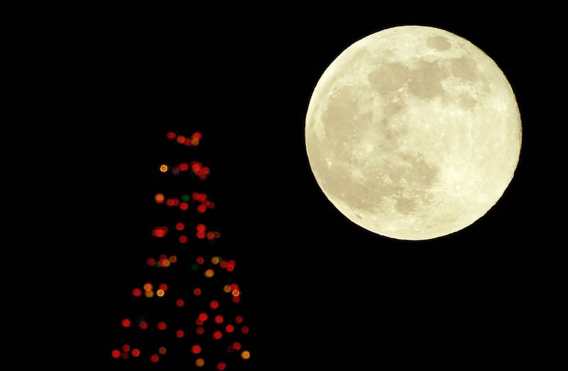 December Full Moon In The UK And Worldwide See The Best Shots