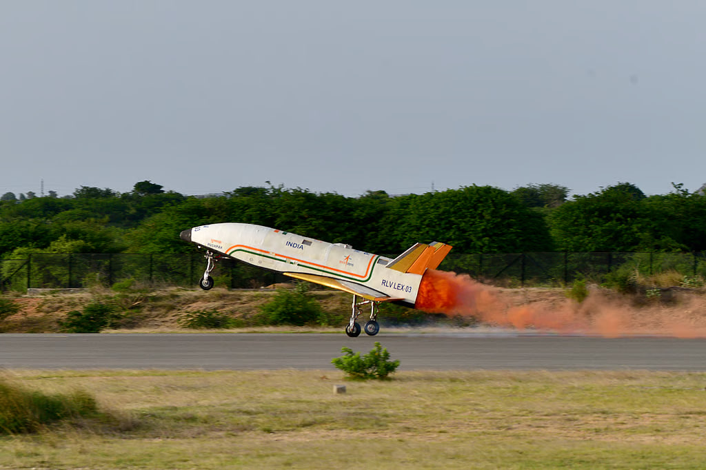 ISRO Moves Toward Pushpak `Indian Space Shuttle’ With Landing Gear Drop Test Facility ISRO Moves Toward Pushpak `Indian Space Shuttle’ With Landing Gear Drop Test Facility