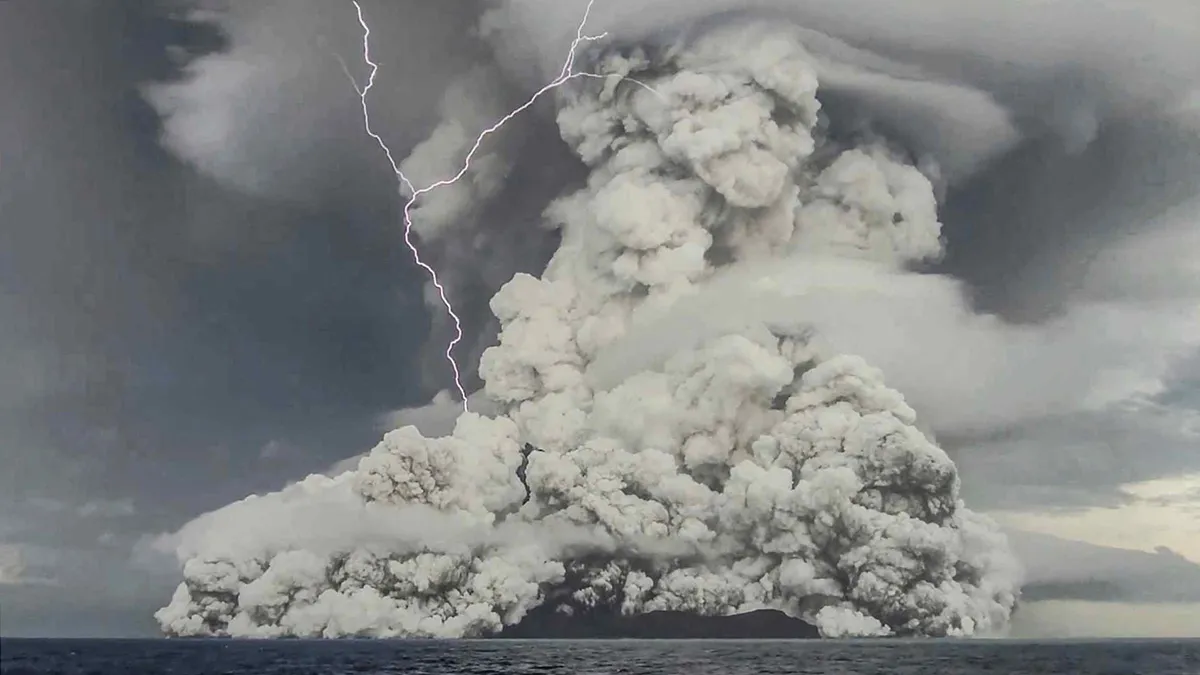 Tonga Volcano Eruption Shockwaves Reached Satellites, Study Reveals Tonga Volcano Eruption Shockwaves Reached Satellites, Study Reveals